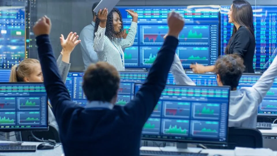 Bitcoin ETF Boom: Warum Milliardäre Nvidia-Aktien Loswerden