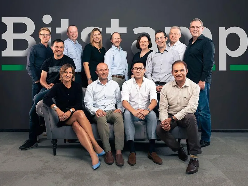 Die europäische Krypto-Börse Bitstamp erhält in Singapur eine vorläufige Genehmigung.