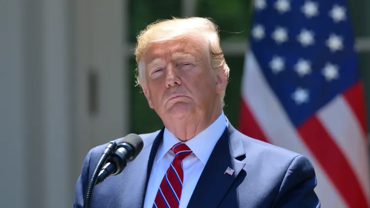 Trump gelingt $3 Mio. Krypto-Spenden Rekord Sie werden nicht glauben wie