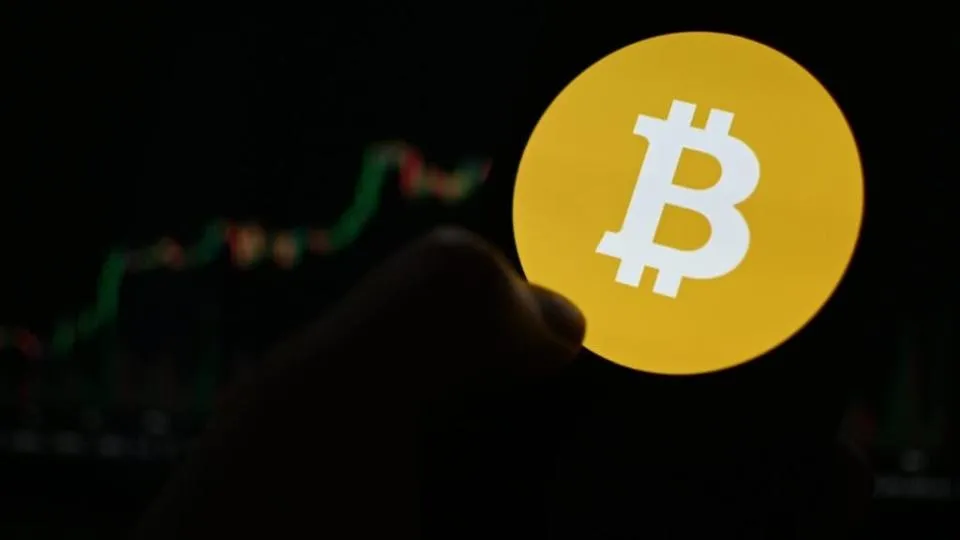 Bitcoin-Dump auf $65K: Folge EmperorBTCs Rat und profitiere!