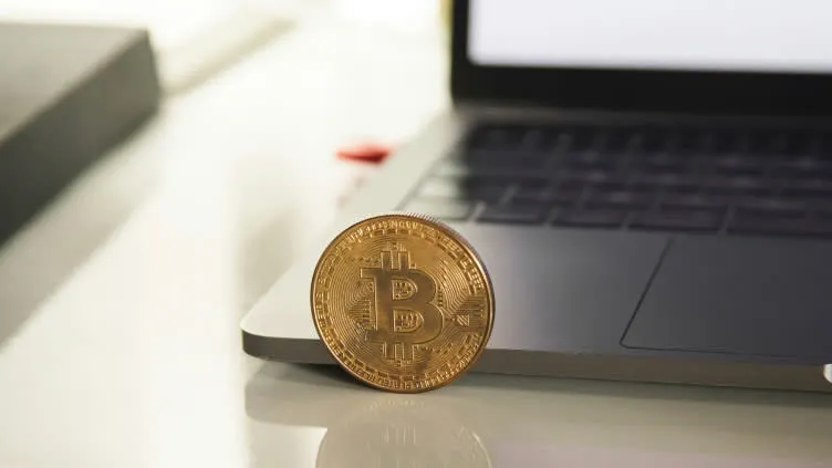 Bitcoin Market Realized Price: Langfristige Inhaber Verkaufen Jetzt?